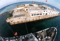Yongshu Jiao (Fiery Cross Reef)3，Nansha Islands,　Hainan Province, China - 中国南沙群岛永暑礁图片3，气象观测站